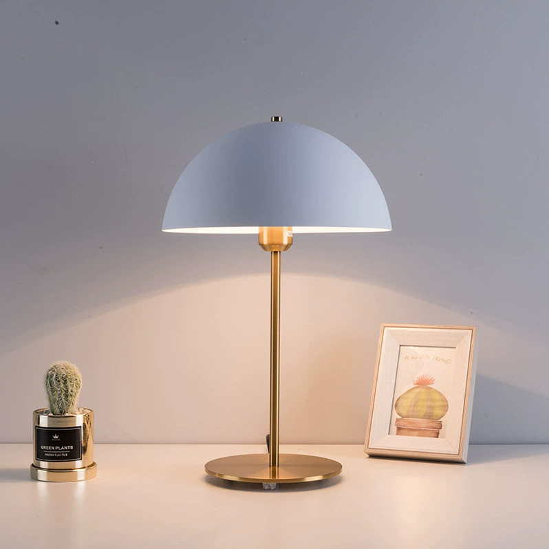 Kreative bunte Pilz-Tischlampe